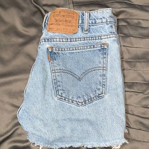 Levi’s 505 high waisted denim shorts